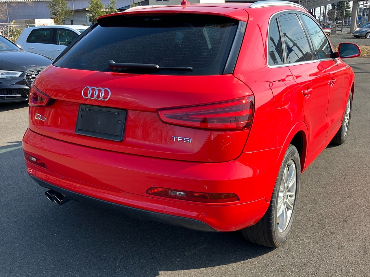 AUDI Q3