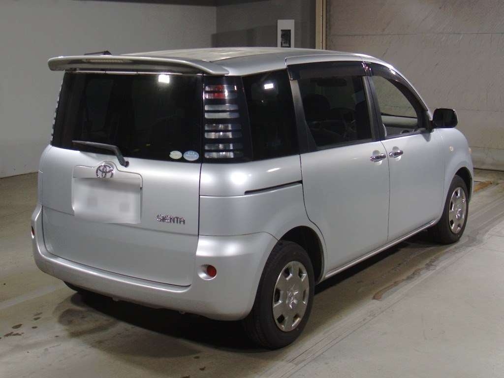 TOYOTA SIENTA