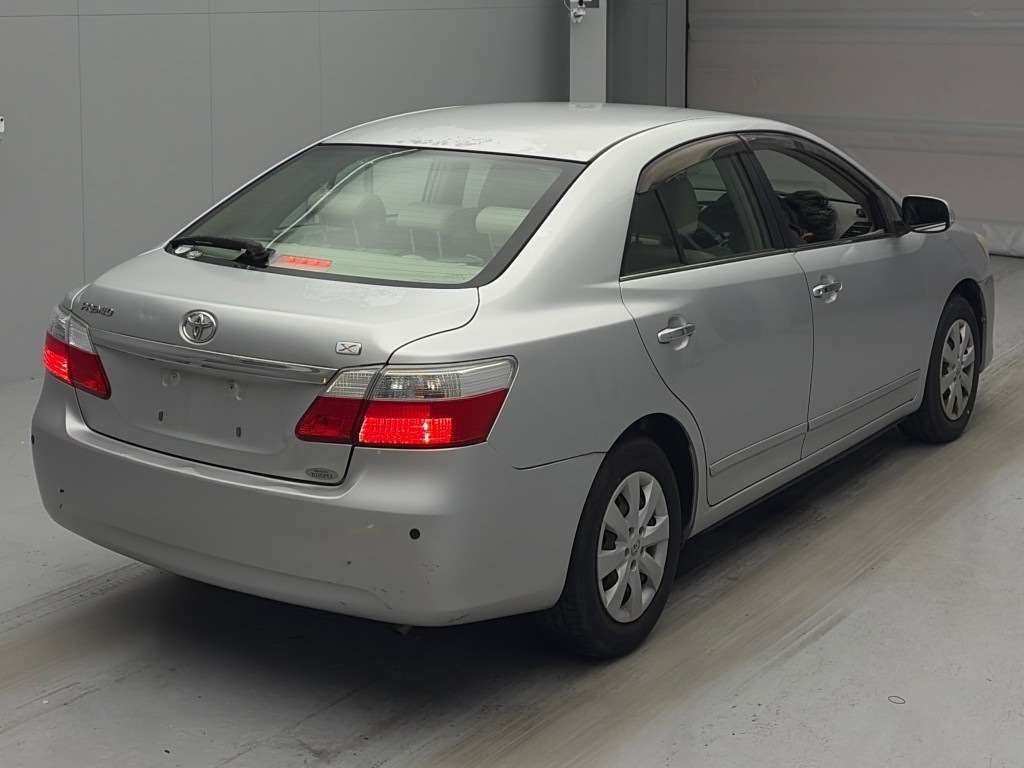 TOYOTA PREMIO