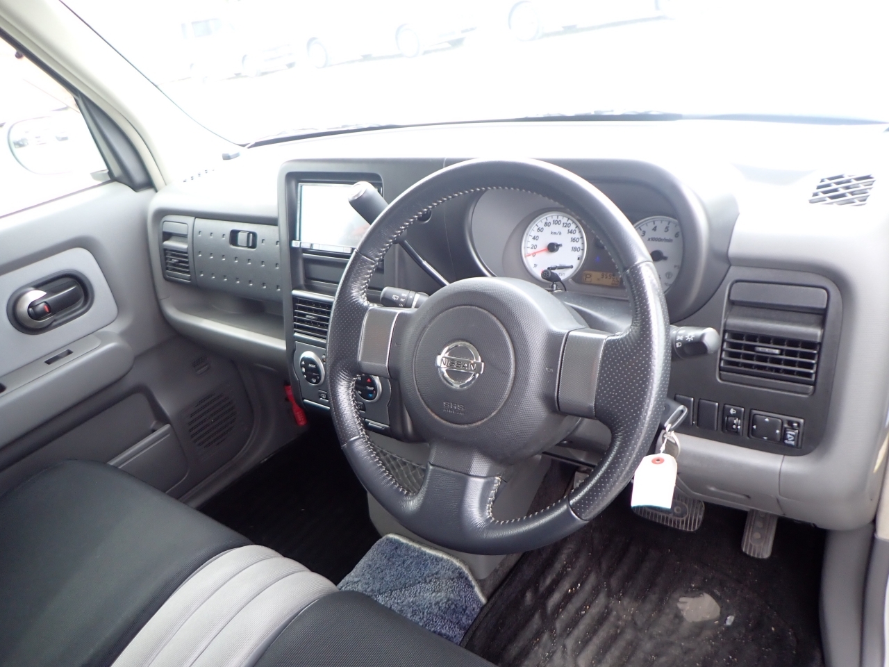 NISSAN CUBE CUBIC