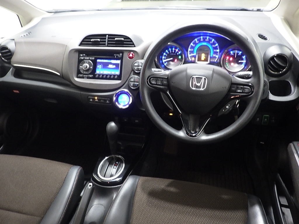 HONDA FIT SHUTTLE