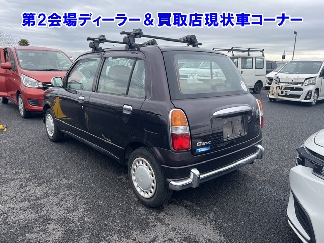 DAIHATSU MIRA GINO