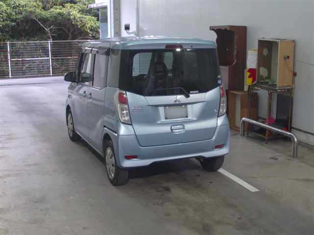 MITSUBISHI EK SPACE