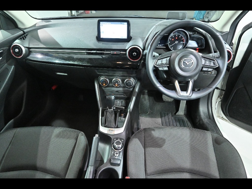 MAZDA MAZDA2