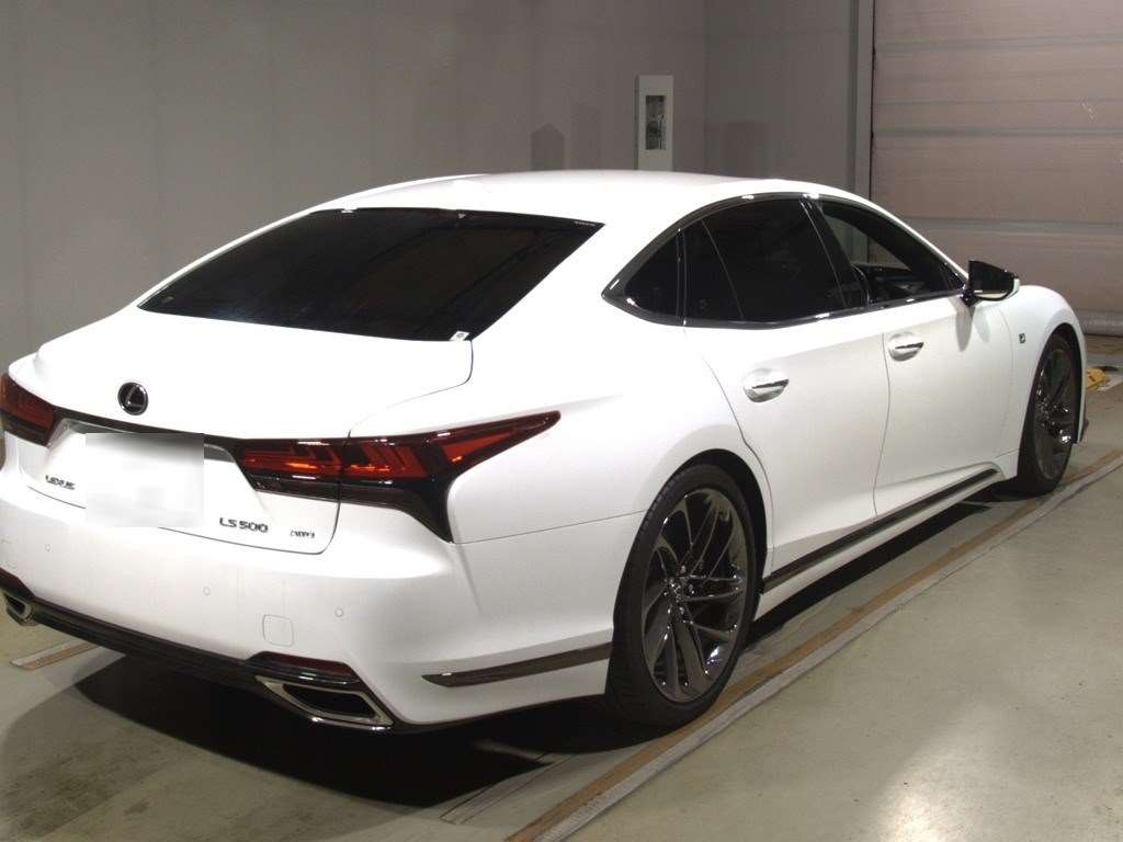 LEXUS LS500