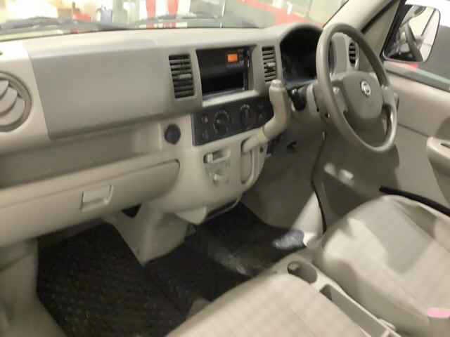 NISSAN NV100 CLIPPER