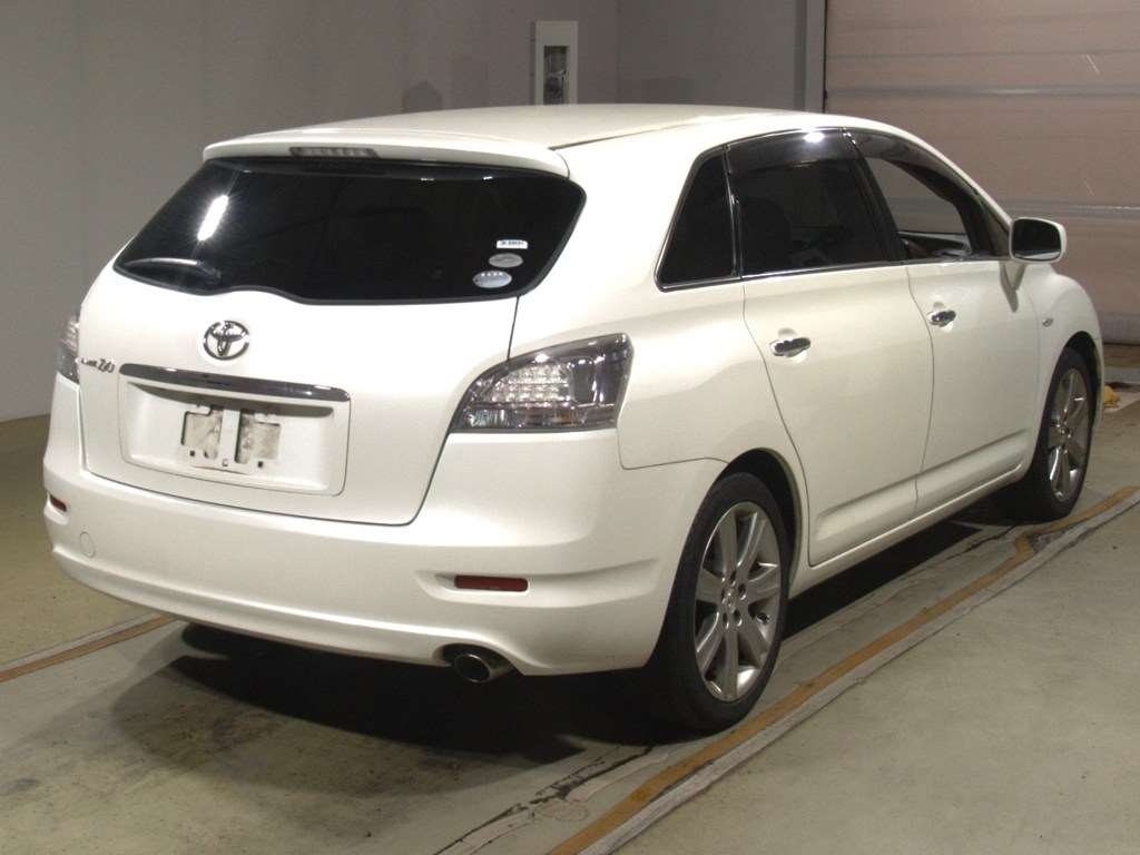 TOYOTA MARK X ZIO