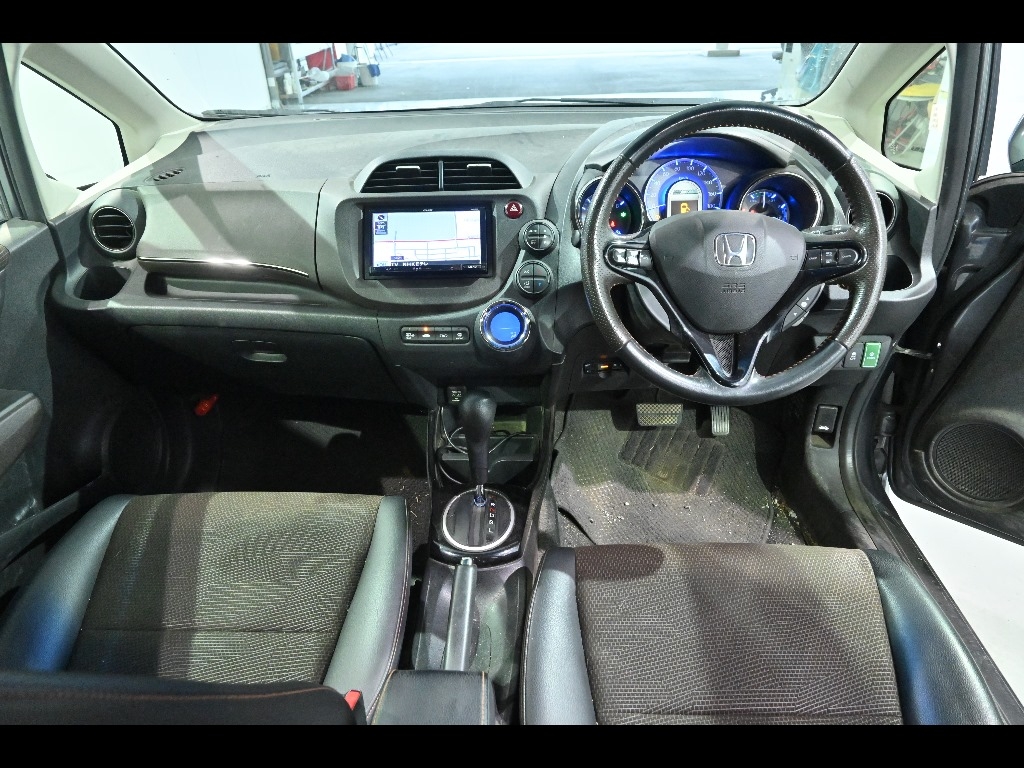 HONDA FIT SHUTTLE