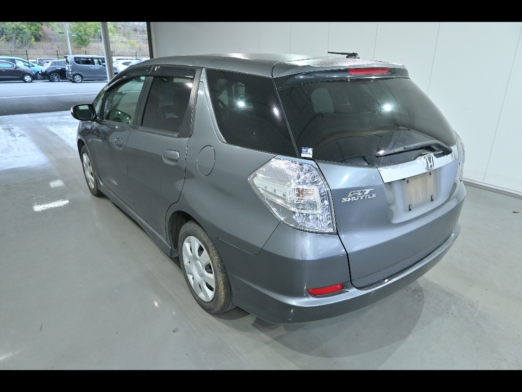 HONDA FIT SHUTTLE