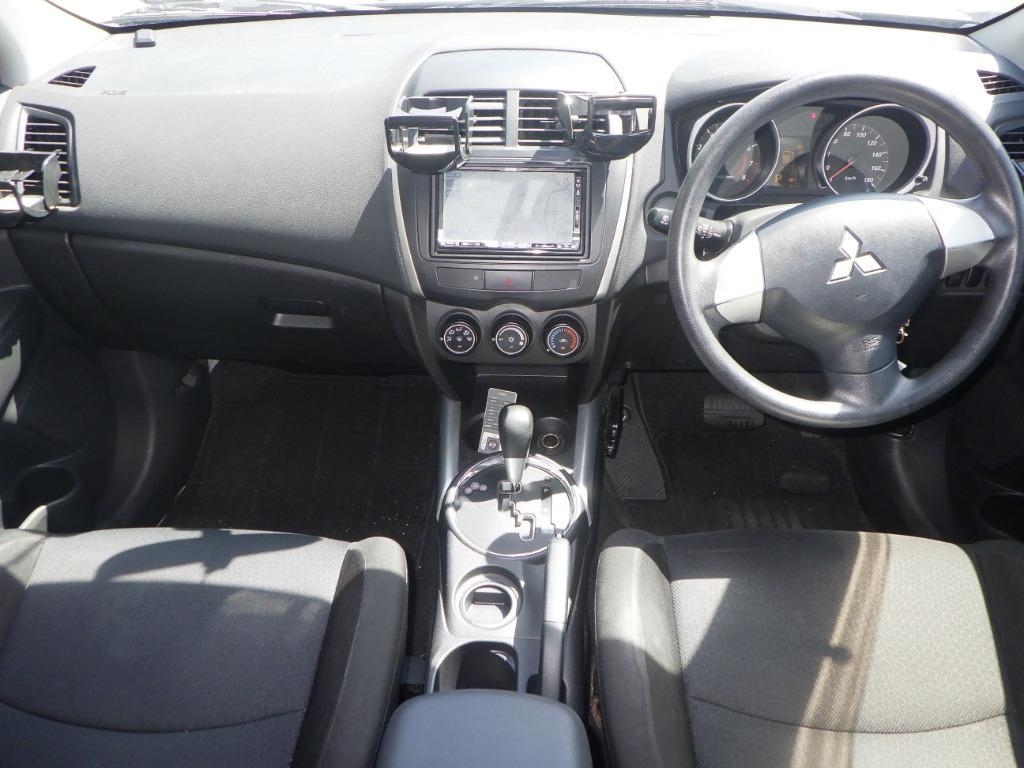 MITSUBISHI RVR