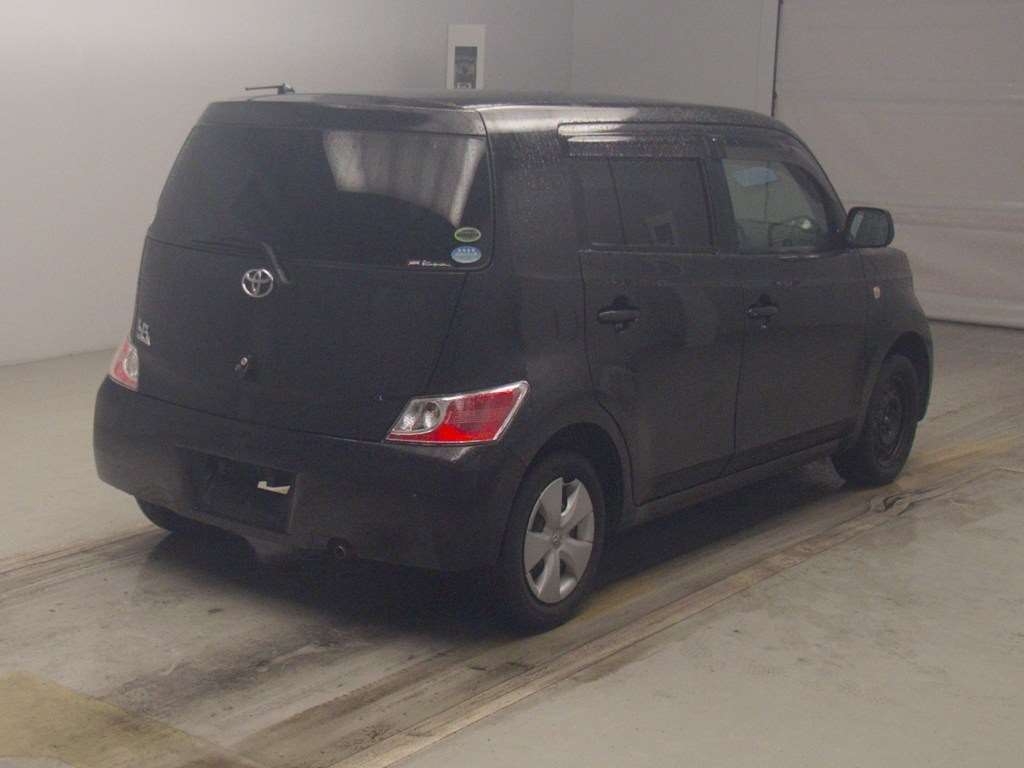 TOYOTA BB