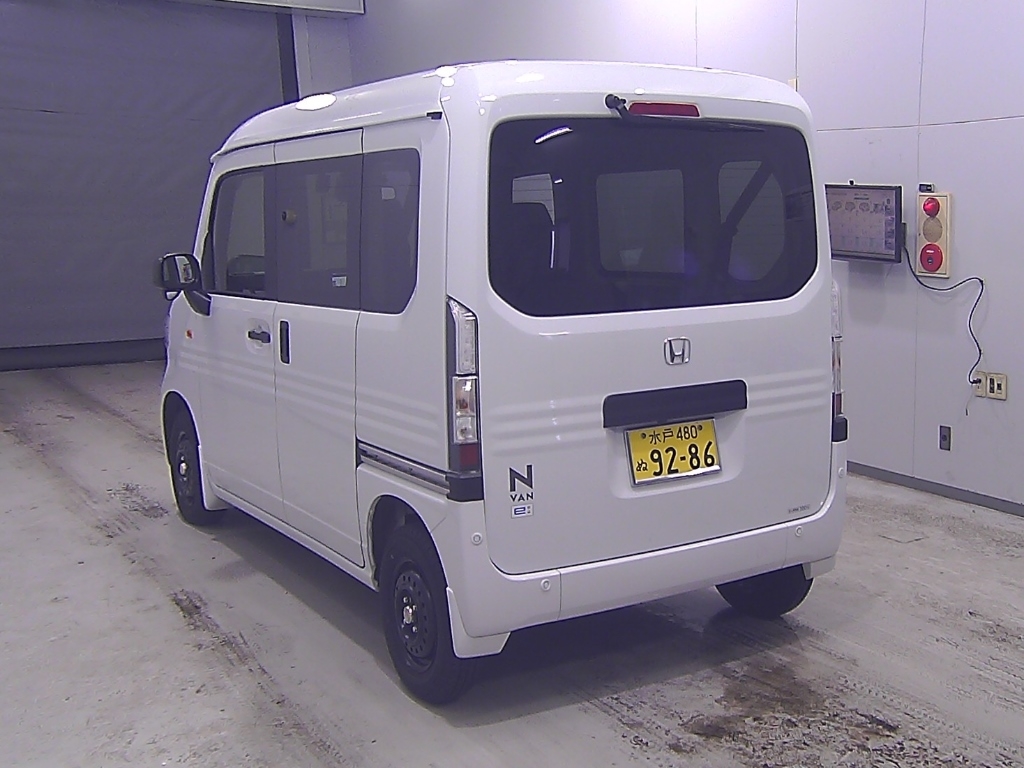 HONDA N-VAN