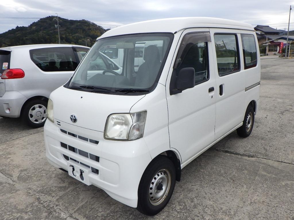 TOYOTA PIXIS VAN
