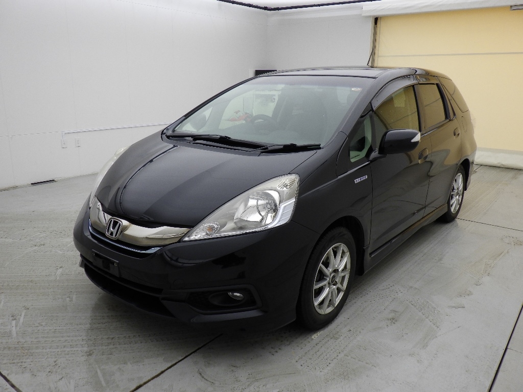 HONDA FIT SHUTTLE