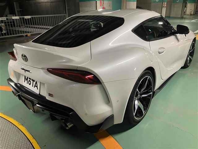 TOYOTA SUPRA