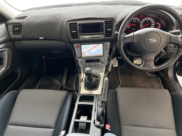 SUBARU LEGACY B4