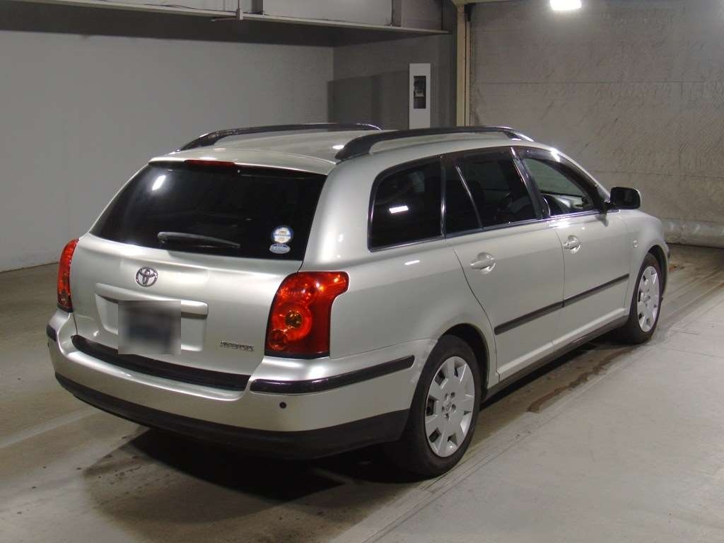 TOYOTA AVENSIS