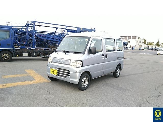MITSUBISHI MINICAB