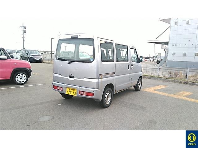 MITSUBISHI MINICAB