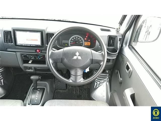 MITSUBISHI MINICAB