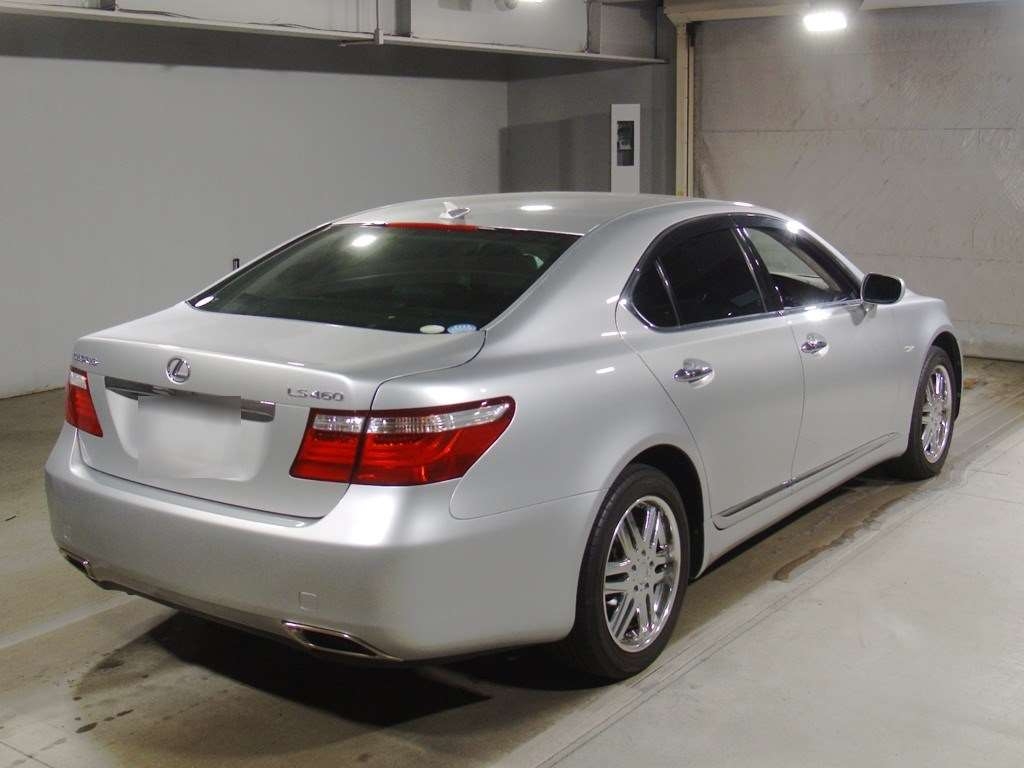 LEXUS LS460
