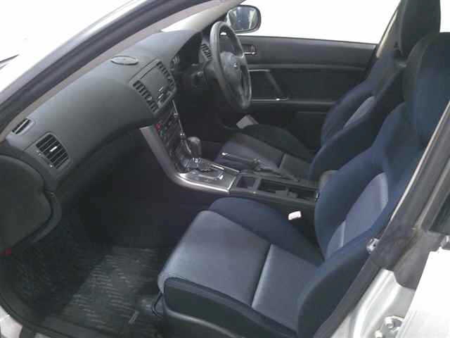 SUBARU LEGACY B4