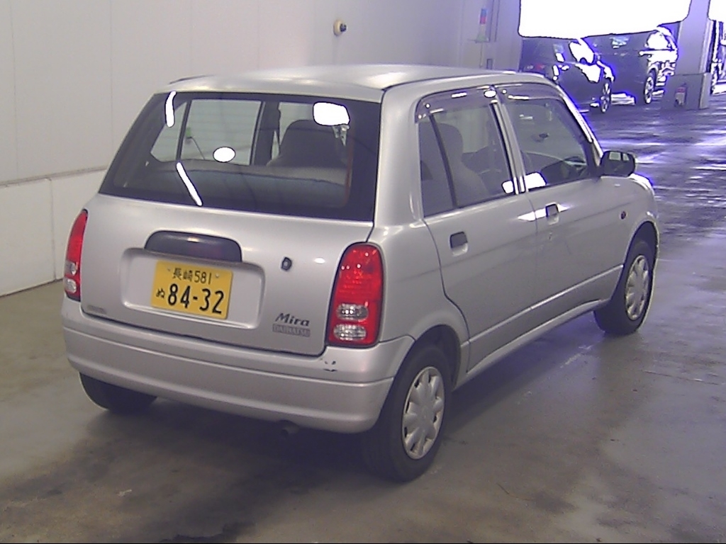 DAIHATSU MIRA