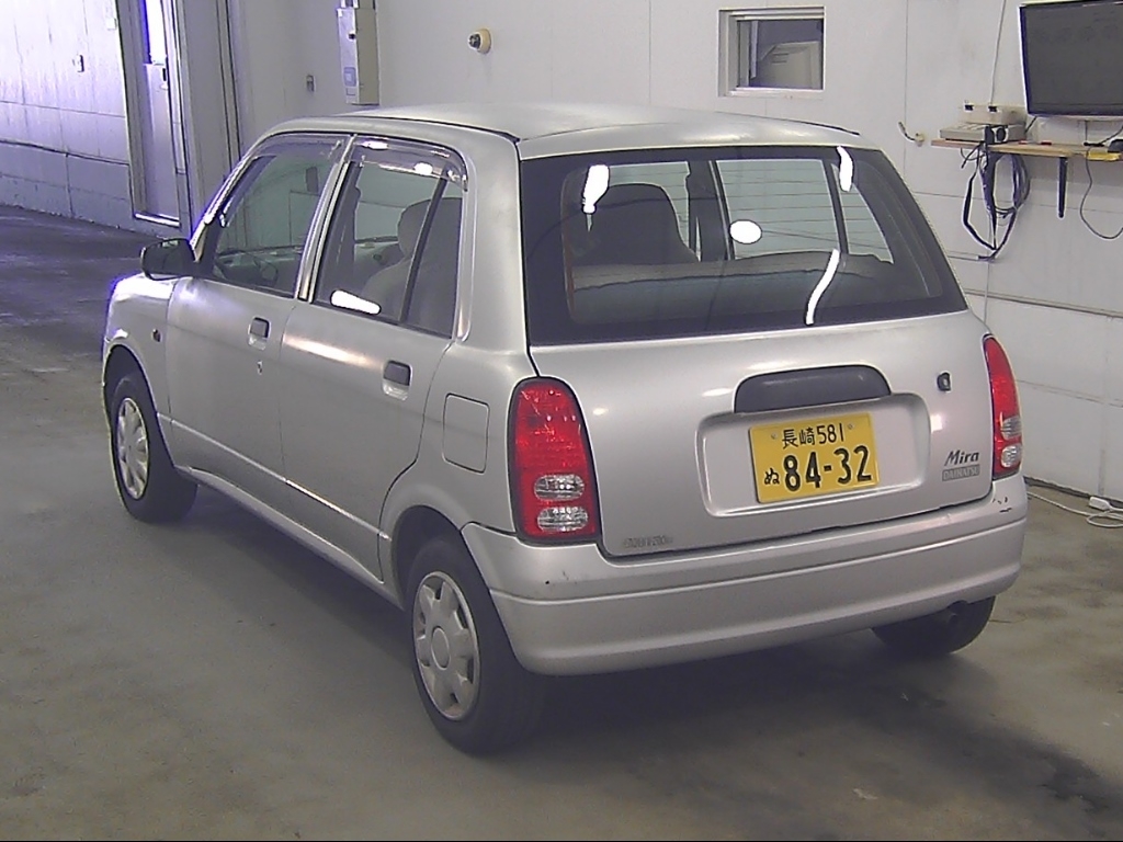 DAIHATSU MIRA
