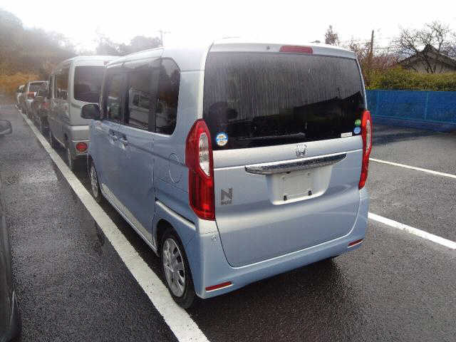 HONDA N-BOX