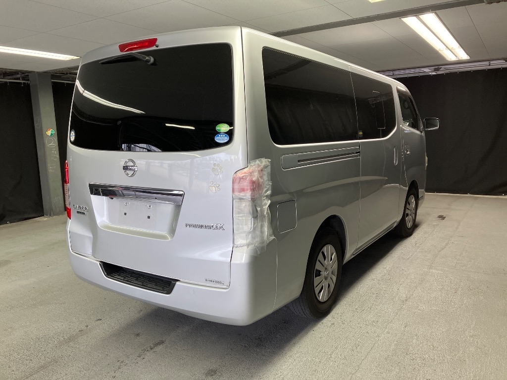 NISSAN NV350 CARAVAN