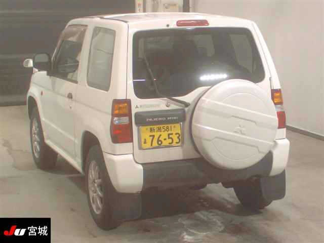 MITSUBISHI PAJERO MINI