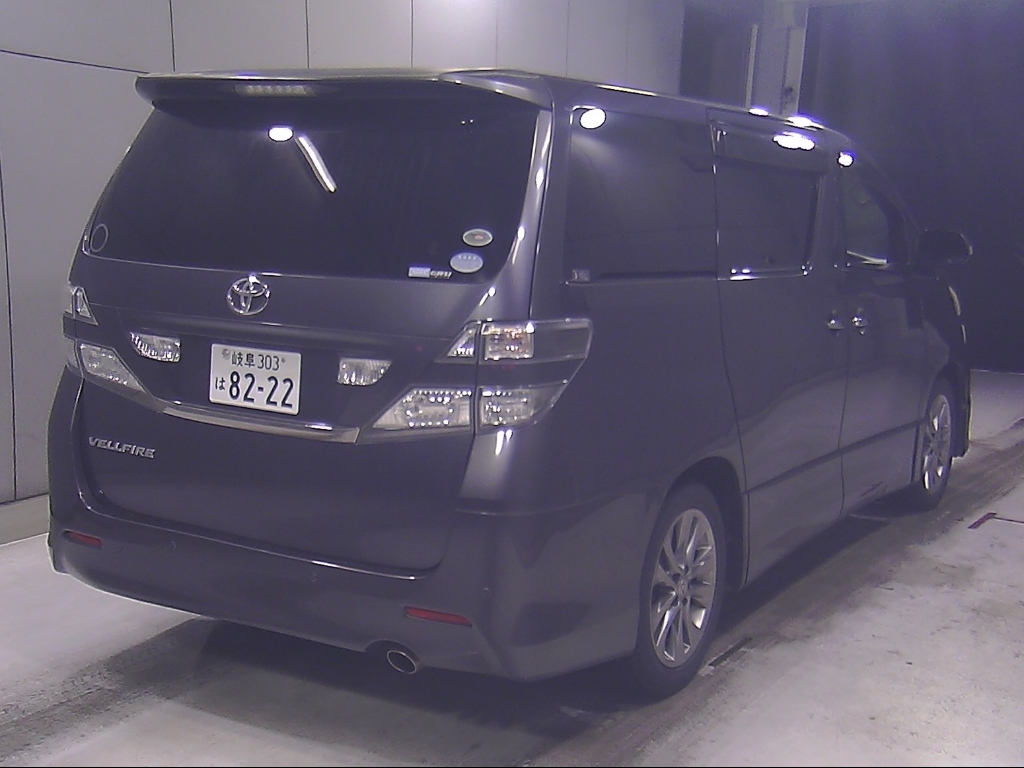TOYOTA VELLFIRE