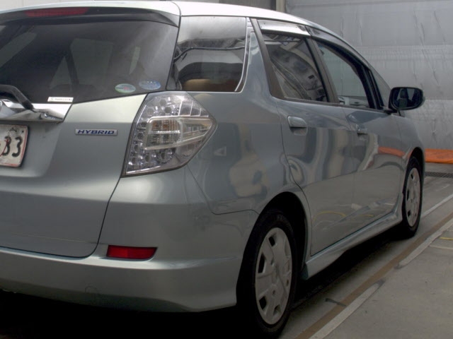 HONDA FIT SHUTTLE