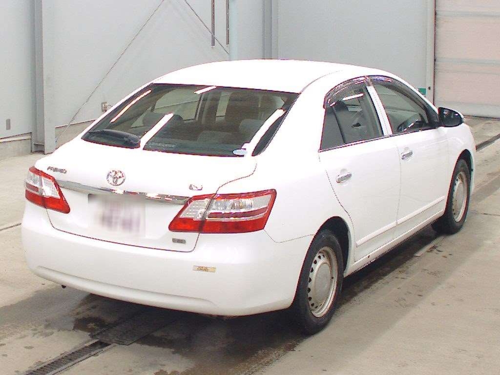 TOYOTA PREMIO