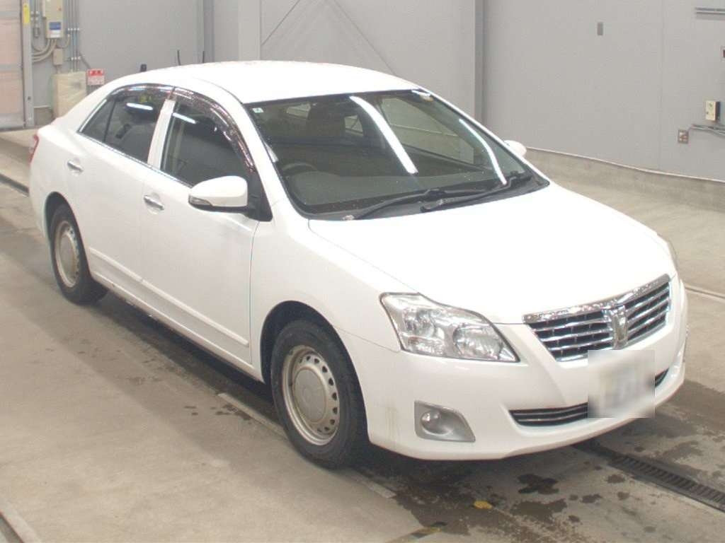 TOYOTA PREMIO