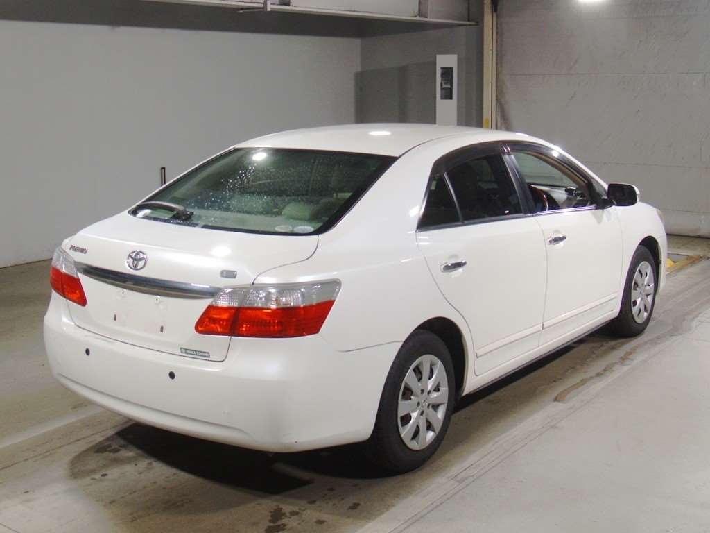 TOYOTA PREMIO