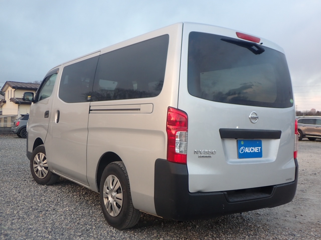 NISSAN NV350 CARAVAN