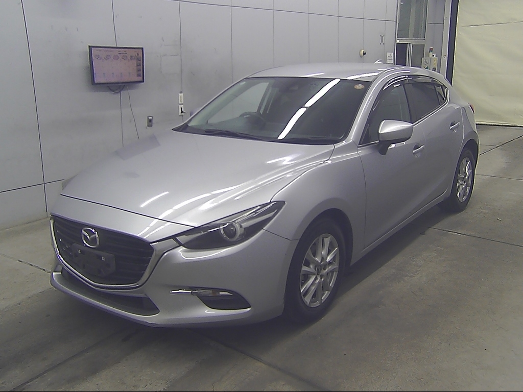 MAZDA AXELA