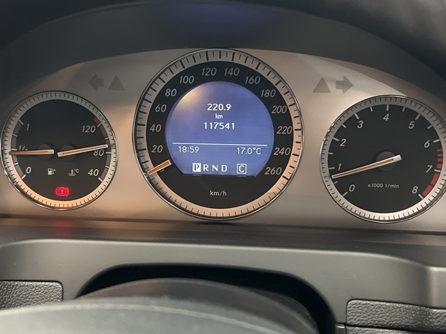 MERCEDES-BENZ C-CLASS