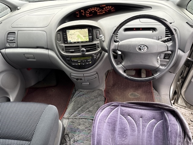 TOYOTA ESTIMA