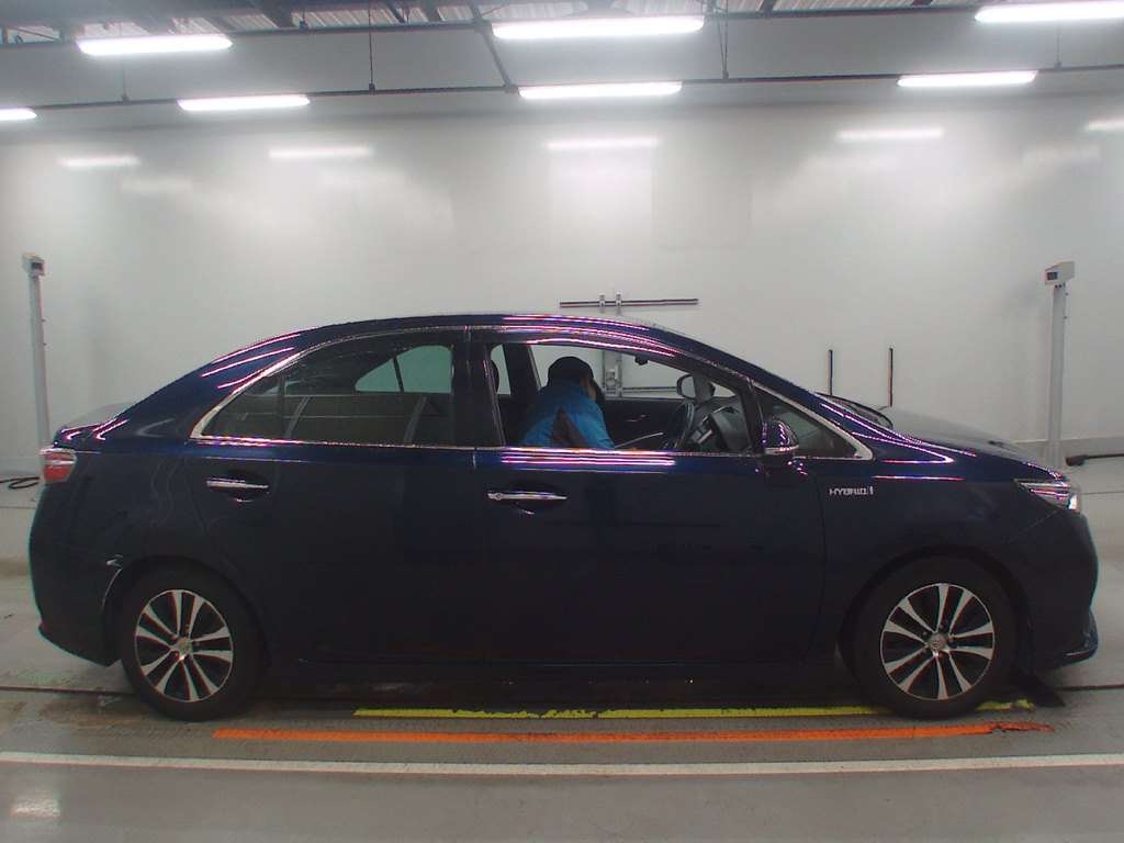 TOYOTA SAI
