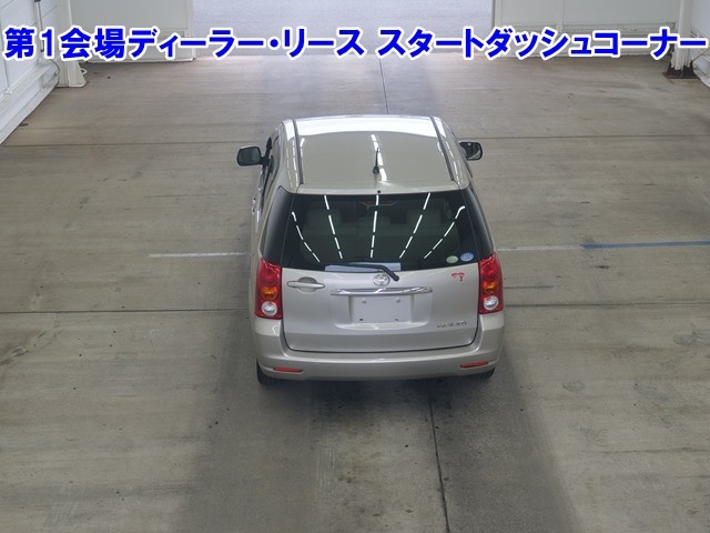 TOYOTA RAUM