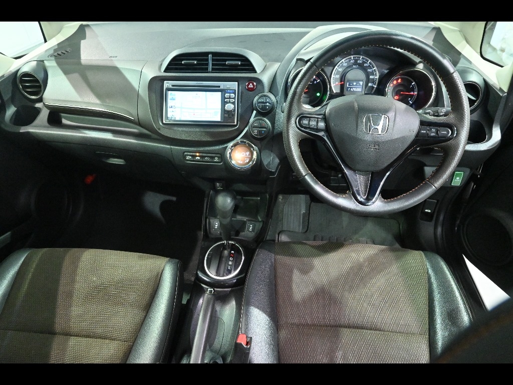 HONDA FIT SHUTTLE