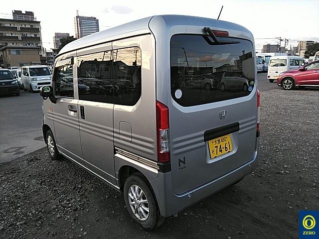 HONDA N-VAN
