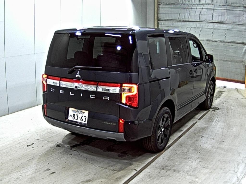 MITSUBISHI DELICA D:5