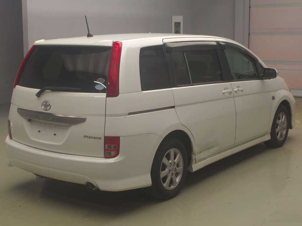 TOYOTA ISIS