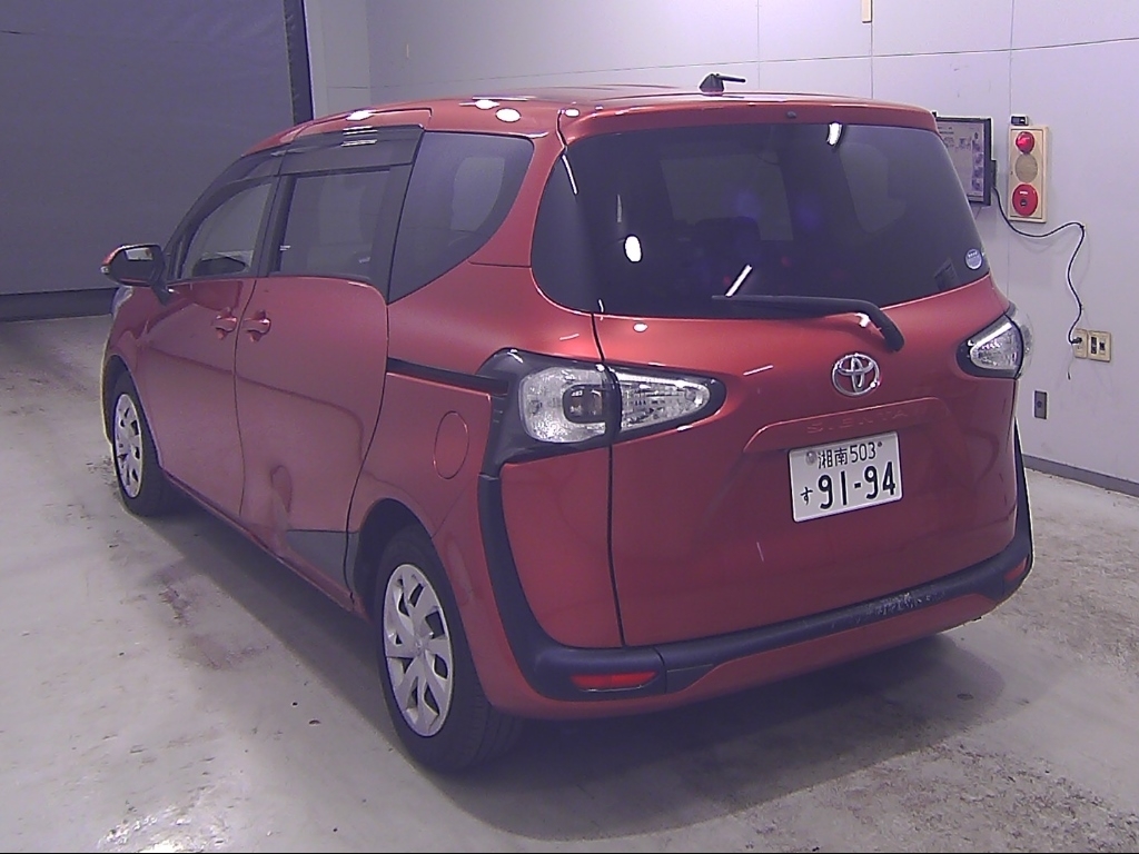 TOYOTA SIENTA