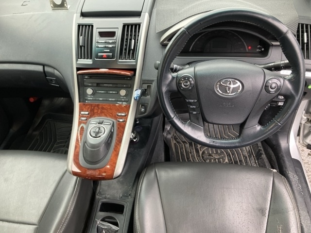 TOYOTA SAI