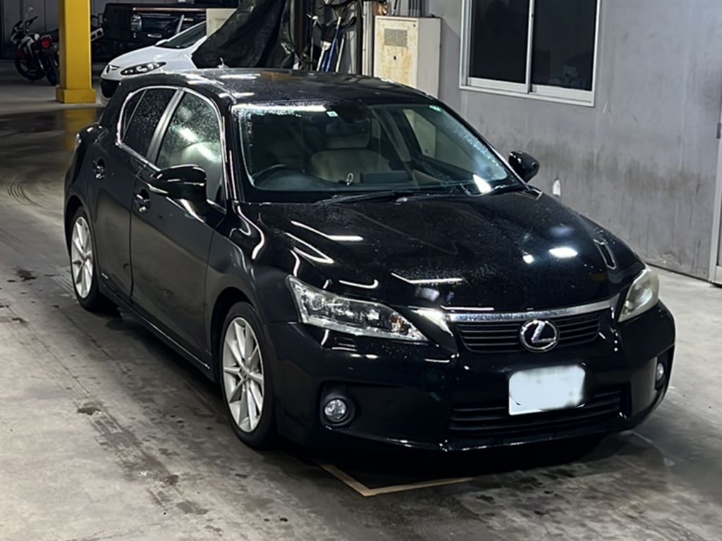 LEXUS CT200H