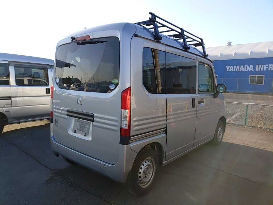 HONDA N-VAN
